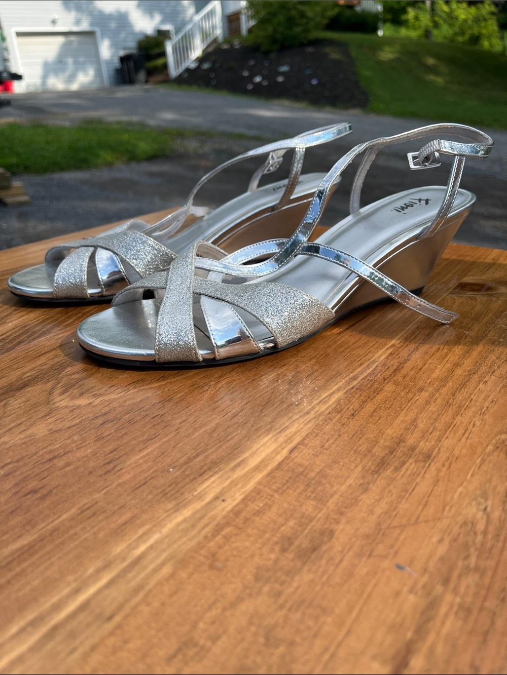FIONI Clothing Silver Glitter Strappy Wedge Sandals